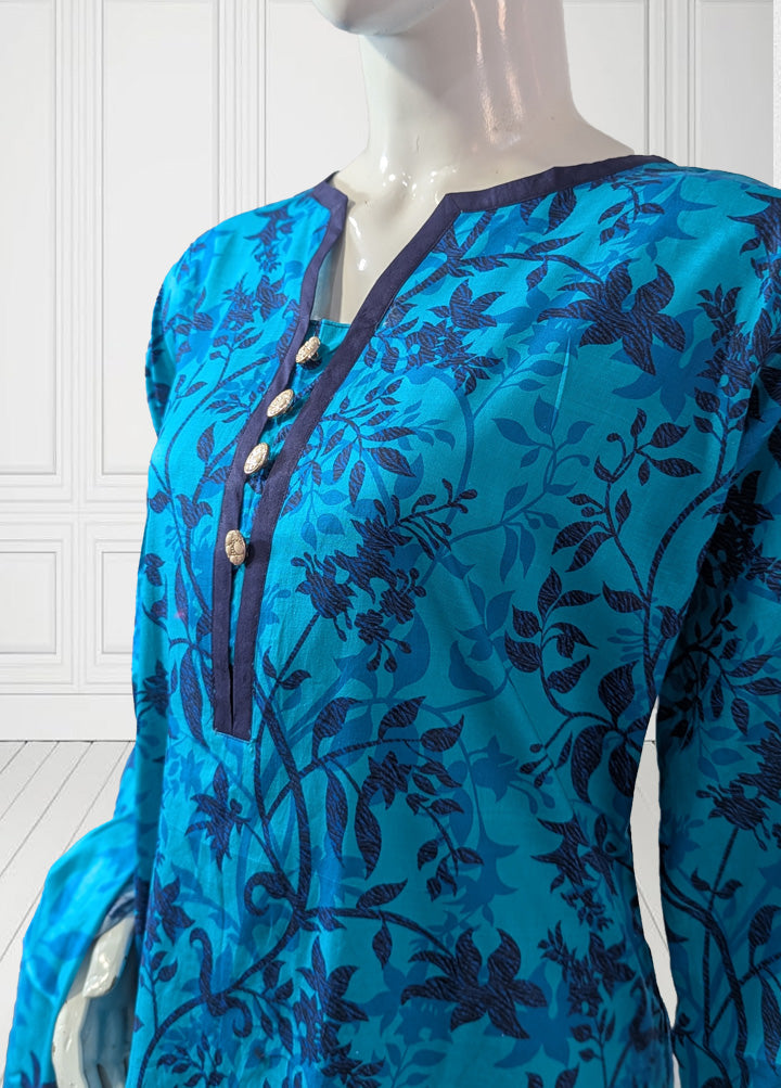 Dazzling blue-3 Piece Stitched lawn suit 5135